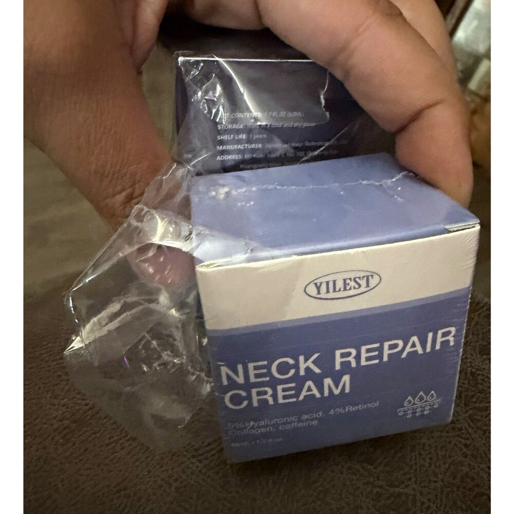 YILEST Neck & Face Moisturizer Cream Retinol Collagen Hyaluronic Acid 1.7oz